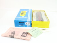 Trix H0 52 2456 Diesellok purpurrot-grau BR 221 137-3 DB