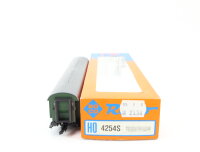 Roco H0 4254S Personenwagen mit Gepäckabteil 2. Klasse 12 946-9 DB / NEM