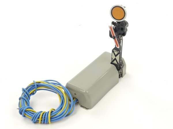 1x 7038 Vorsignal m. stellbarer Scheibe u. Flügel