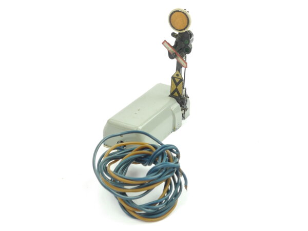 1x 7038 Vorsignal m. stellbarer Scheibe u. Flügel