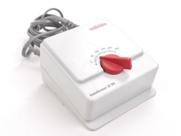 66470 / 230 V, 32 VA